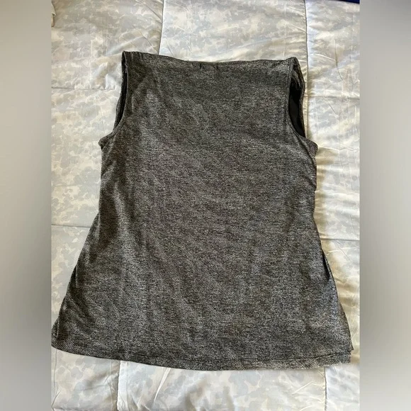 COCOMO Women’s Sleeveless shirt, Size 2X - Picture 6 of 6